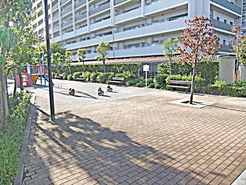 park. Local (11 May 2013) Shooting