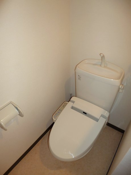 Toilet. of course ・  ・  ・ Washlet is