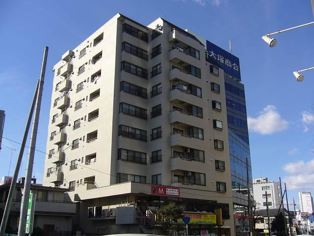 Local appearance photo.  ◆ Station 9 minute walk of the location site (December 2013) Shooting