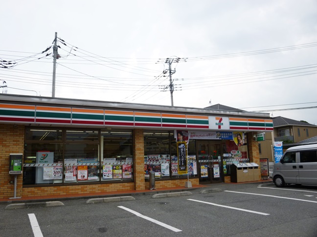 Convenience store. Seven-Eleven Saitama Suzuya 4-chome up (convenience store) 268m