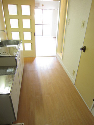 Entrance. Kitchen space and spacious