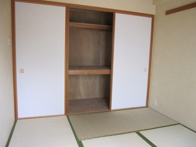 Living and room. Japanese-style storage