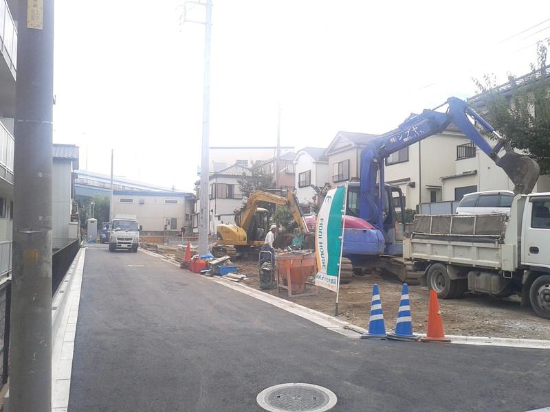 Local appearance photo. Local (10 May 2013) Shooting