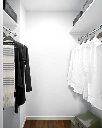 Receipt.  [Walk-in cloakroom] Installed along with the also clothing such as seasonal goods in all types of high walk-in cloak of Maeru storage capacity to all mansion.