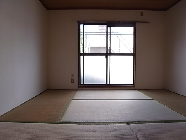 Other room space. Veranda side Japanese-style room