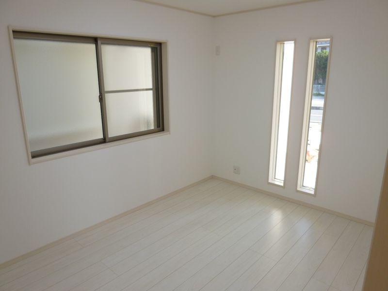 Non-living room. 1 Kaiyoshitsu