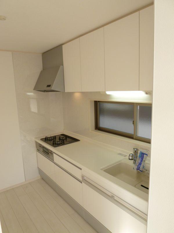 Kitchen. Kitchen space of private room type