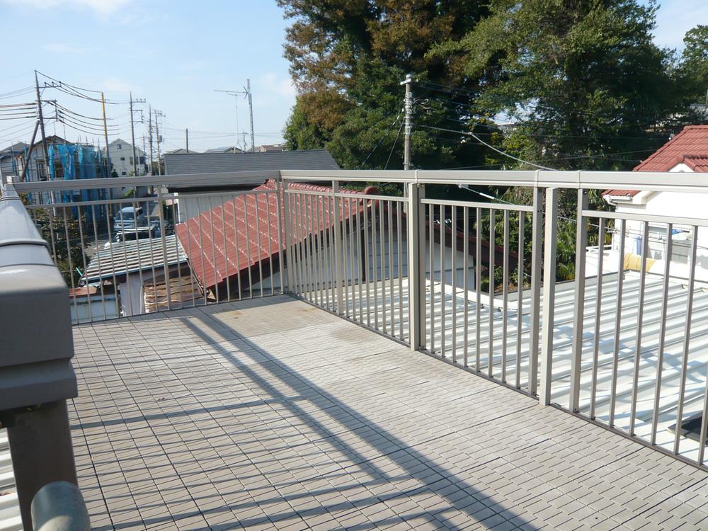 Other local. ■ Popular rooftop Sky balcony! ■ March 2000 Built! ■ Sekisui Heim lightweight steel frame custom home ~ ! ■ Renovation completed! ■ There is also a 2.9 Pledge of study ~ Available also in the closet! Preview available! Ahead of us!