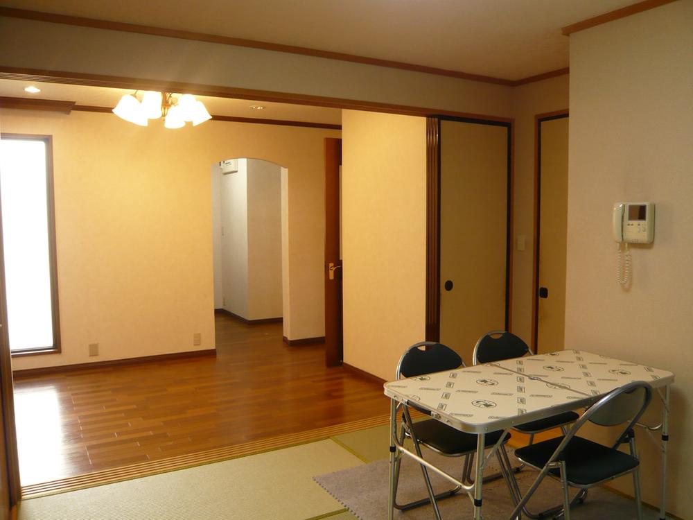 Living. ● living dining ~ !