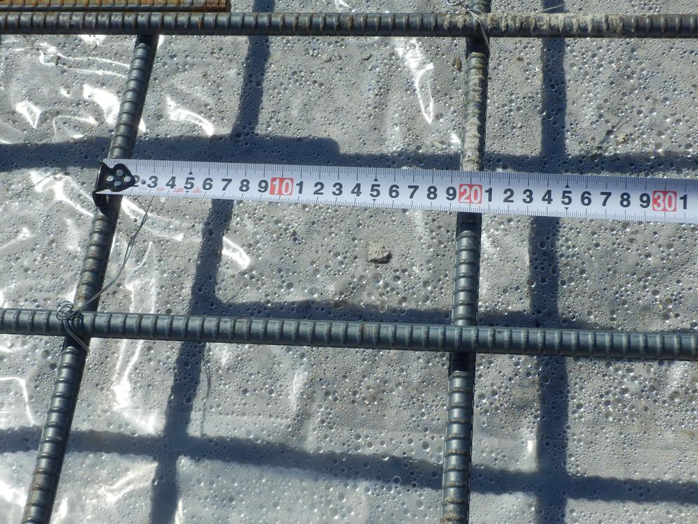 Construction ・ Construction method ・ specification. Reinforcement photo of. We formed a rebar at short intervals of 200 pitches. 