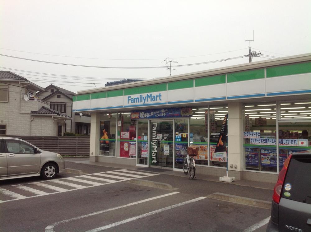 Convenience store. 70m to FamilyMart Iwatsuki Ota shop