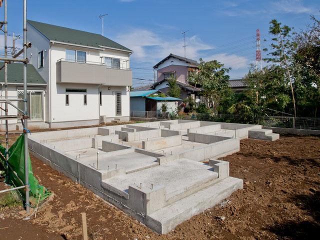 Local appearance photo. Local (11 May 2013) Shooting