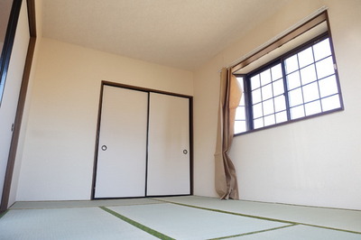 Living and room. Family reunion is a useful tatami rooms in time