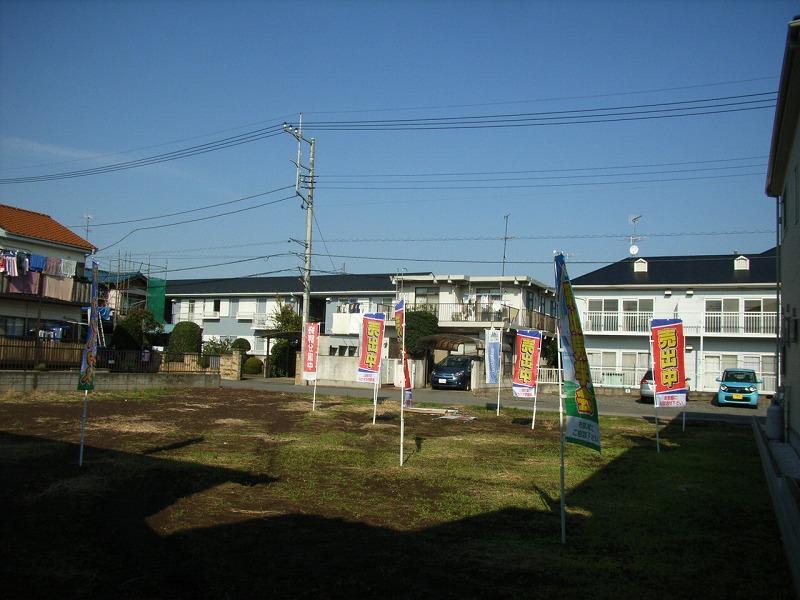 Local appearance photo. Local (10 May 2013) Shooting