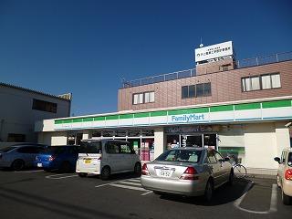 Convenience store. 150m to FamilyMart