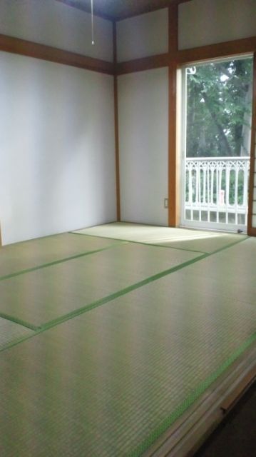 Living and room