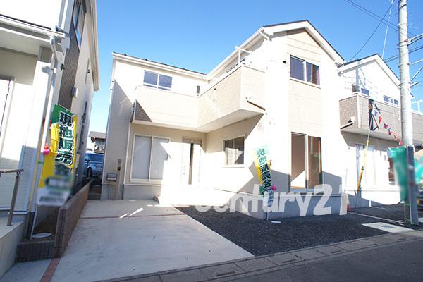 Local appearance photo. Also convenient parking on the second car 3 Tayca site (December 2013) Shooting Building 2