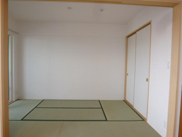 Non-living room. Japanese-style room 6 tatami.