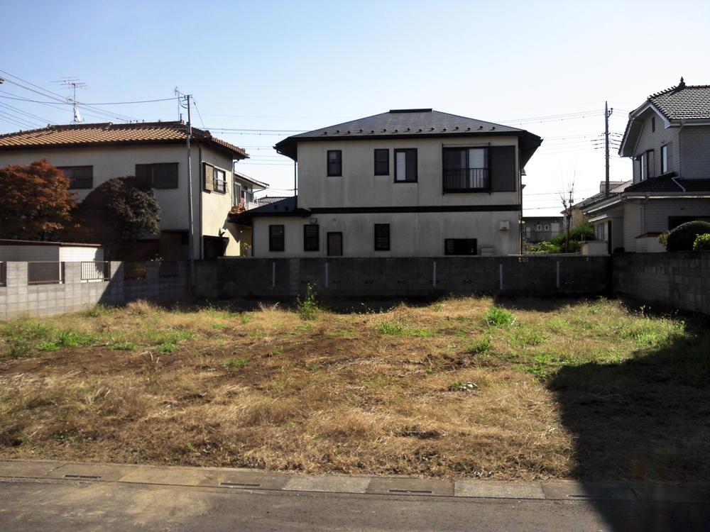 Local appearance photo. Local shooting