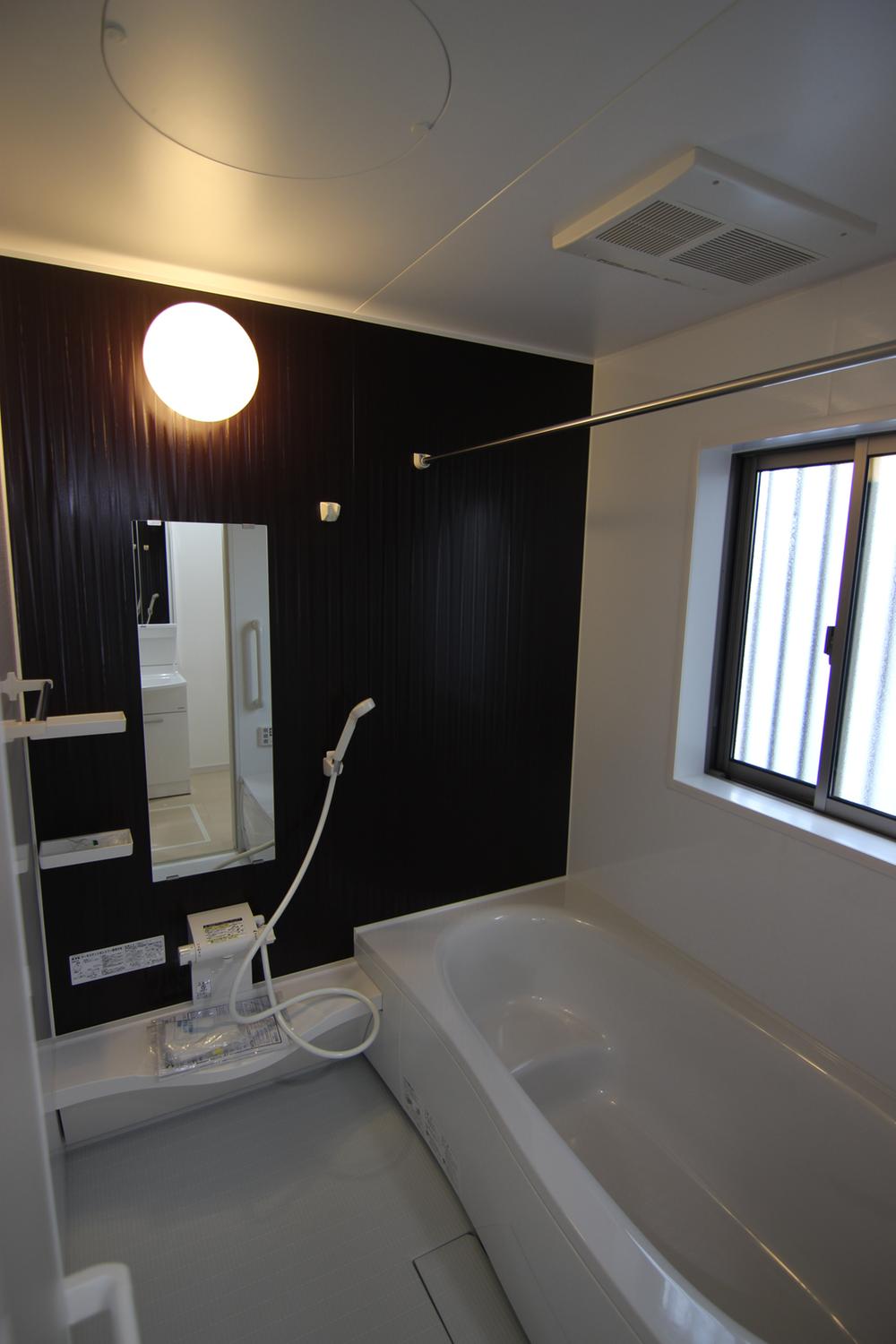 Bathroom. Indoor (12 May 2013) Shooting