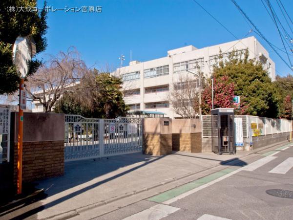 Primary school. Up to elementary school 80m 2013 / 01 / 29 shooting Saitama Municipal Higashionari Elementary School