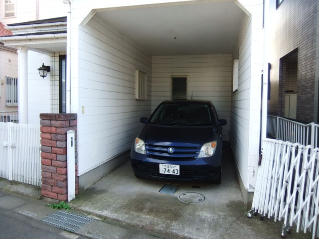 Parking lot. Carport of one minute