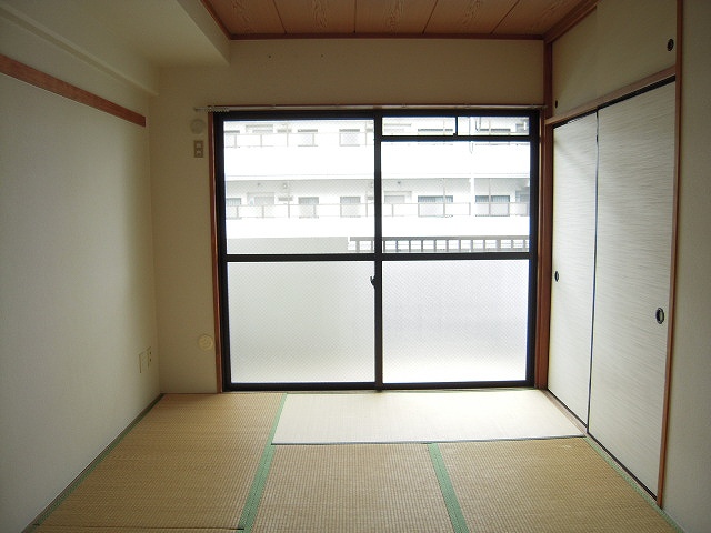 Other room space