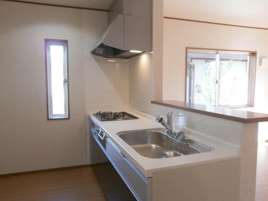 Kitchen. Was building completed. Such as the actual image from per yang, We have to wait all the time so you can see directly. 