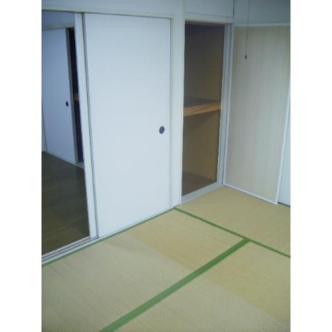 Other room space