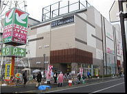 Supermarket. Y Value Miyahara Nishiguchi store up to (super) 222m