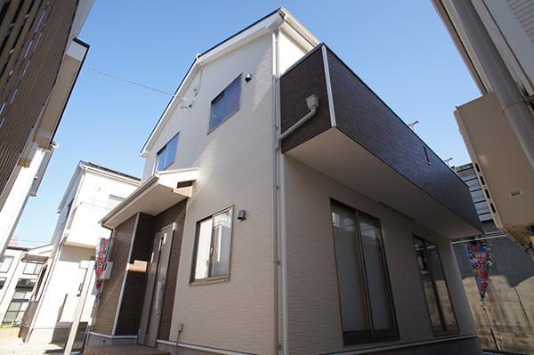 Local appearance photo