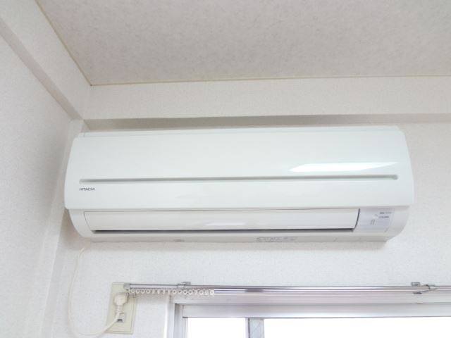 Other. Air conditioning is equipped with one.