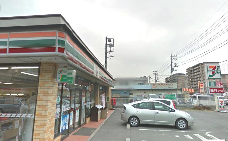 Convenience store. 280m to Seven-Eleven (convenience store)