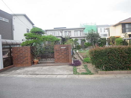 Local appearance photo