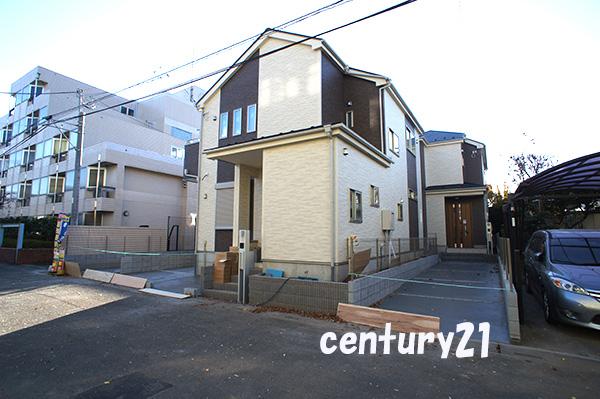 Local photos, including front road. 11 / 29 shooting Completion of framework