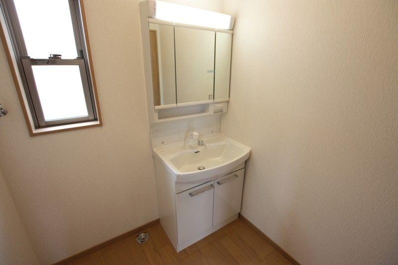 Other introspection. Same specifications