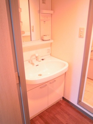 Washroom. Washroom