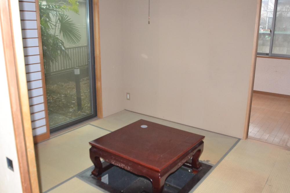 Other introspection. First floor Japanese-style room ( ※ Furniture or the like of the image is out of sale. )