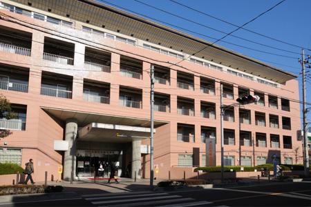 Hospital. Omiya Central General Hospital until the 1300m walk about 17 minutes  ■ Private hospital in the town Higashionari. There is a department of 12. 