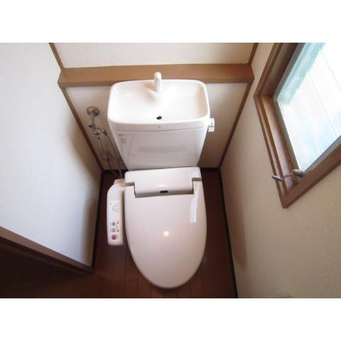 Toilet