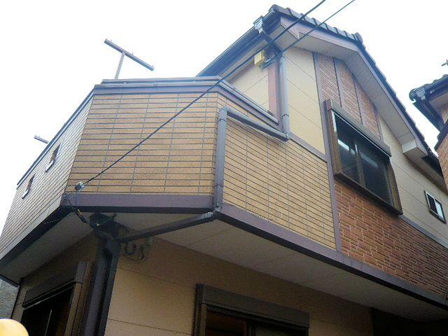 Local appearance photo. Building appearance Is beautiful
