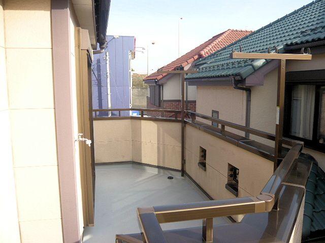 Balcony. Wide balcony