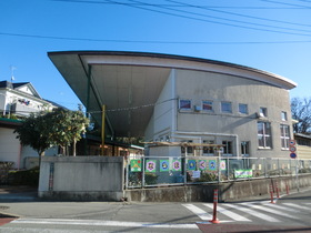 kindergarten ・ Nursery. Nara nursery school (kindergarten ・ 520m to the nursery)