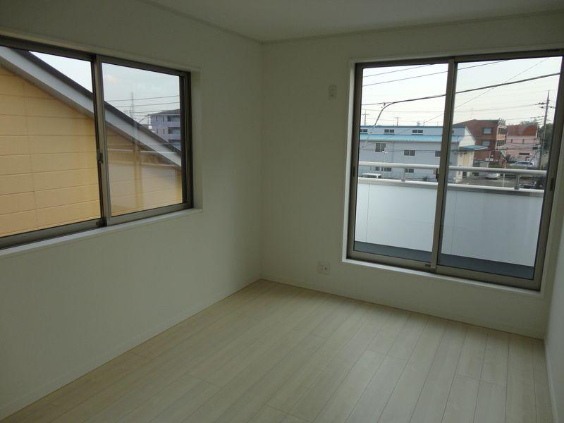 Non-living room. 3 Kaiyoshitsu 6 Pledge
