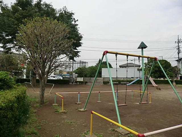 park. 70m to Sayado first park