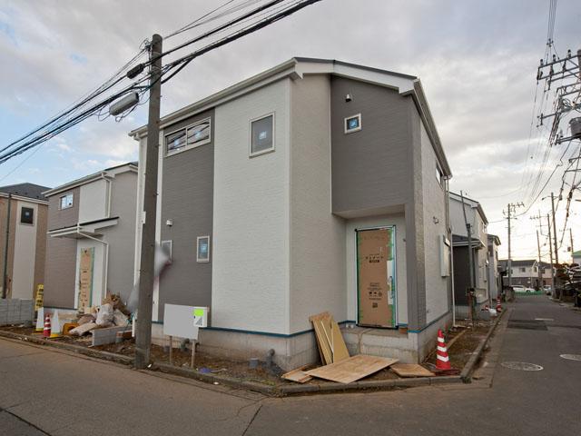 Other local. ■ Building 2 24,800,000 ~ All building Grenier equipped ~ Washroom is a three-sided mirror! There whole building car space (1) (2) (3) (5) Building face-to-face kitchen! (1) (3) Building Walk-in closet with! □ There are model room!
