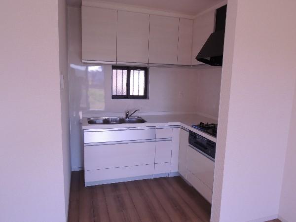 Living. Detached interior introspection Pictures - is a kitchen with clean tones and living white