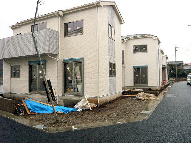 Local appearance photo. 12 / 20 shooting Building 3