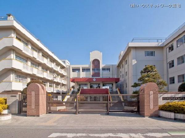 Primary school. 110m until the Saitama Municipal Omaki elementary school