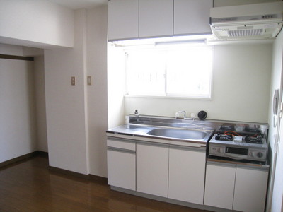 Kitchen. Is a kitchen that can ventilation ◎